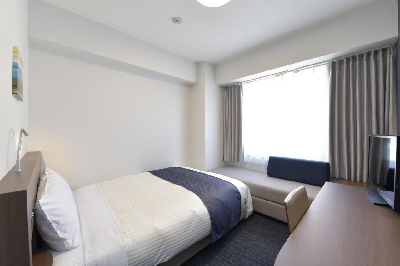 Hotel Port Plaza Chiba Quarto foto