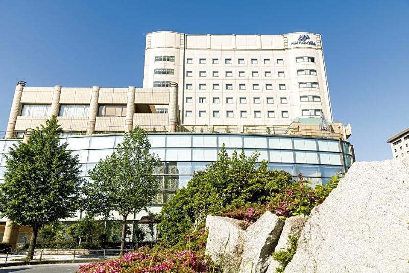 Hotel Port Plaza Chiba Exterior foto The University of Shiga Prefecture